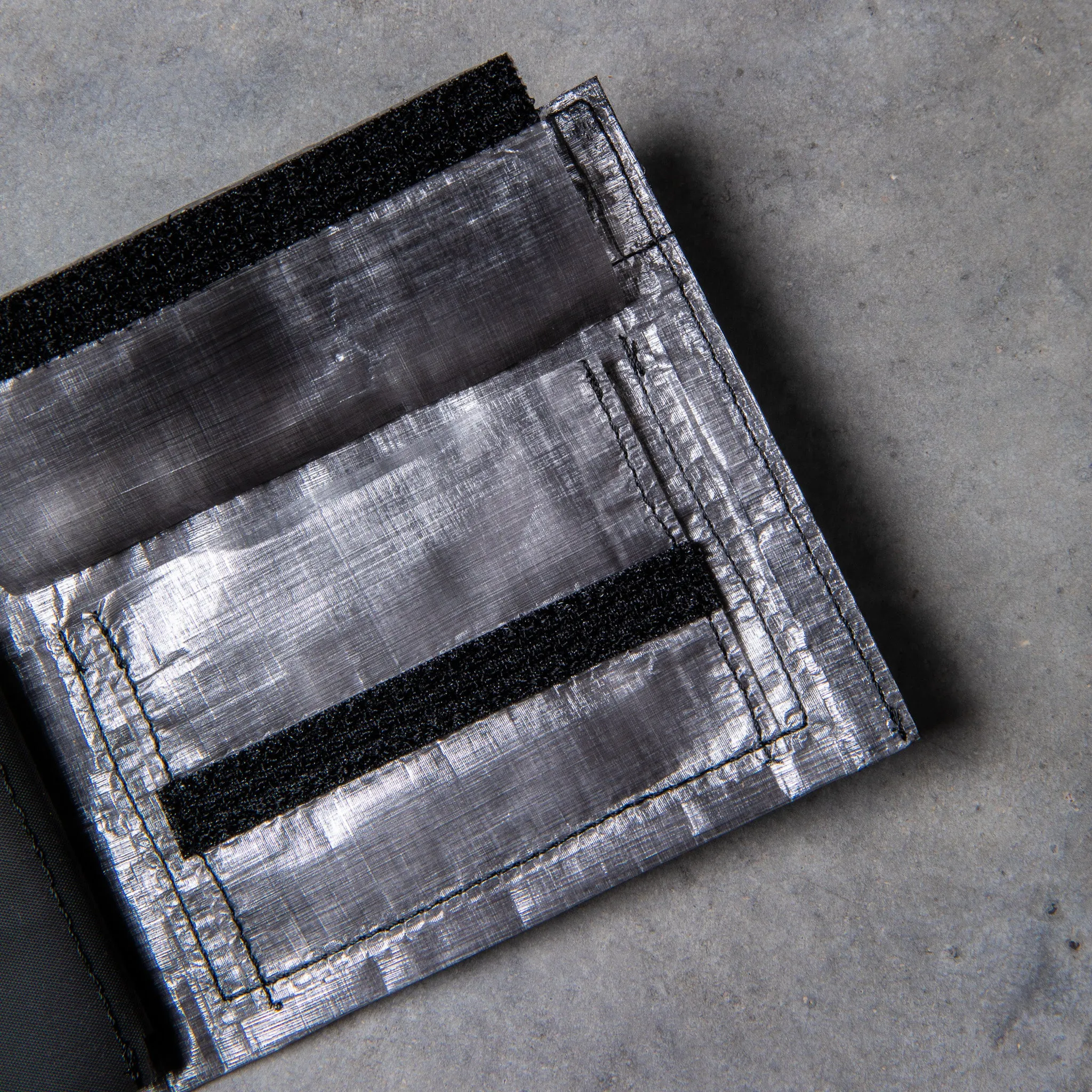 And Wander Dyneema Wallet Charcoal