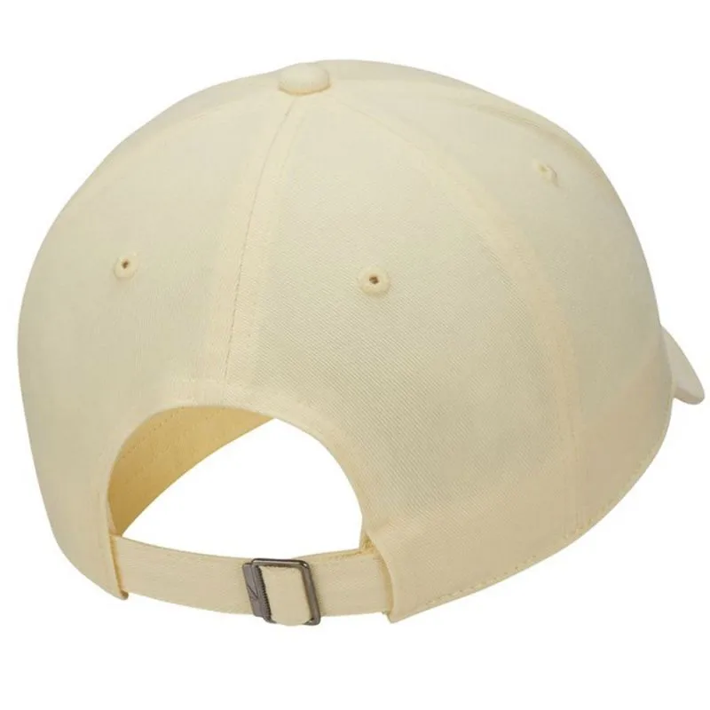 Nike Heritage86 Unisex Adjustable Cap - Stylish Beige Sports Hat with Half-Round Visor