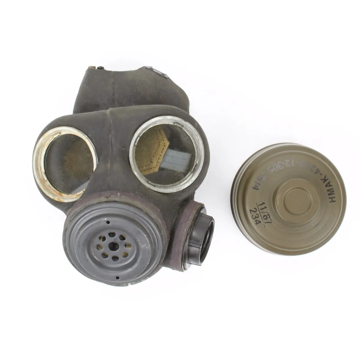 Original British WWII P-1944 Paratrooper Gas Mask - German Filter Conversion