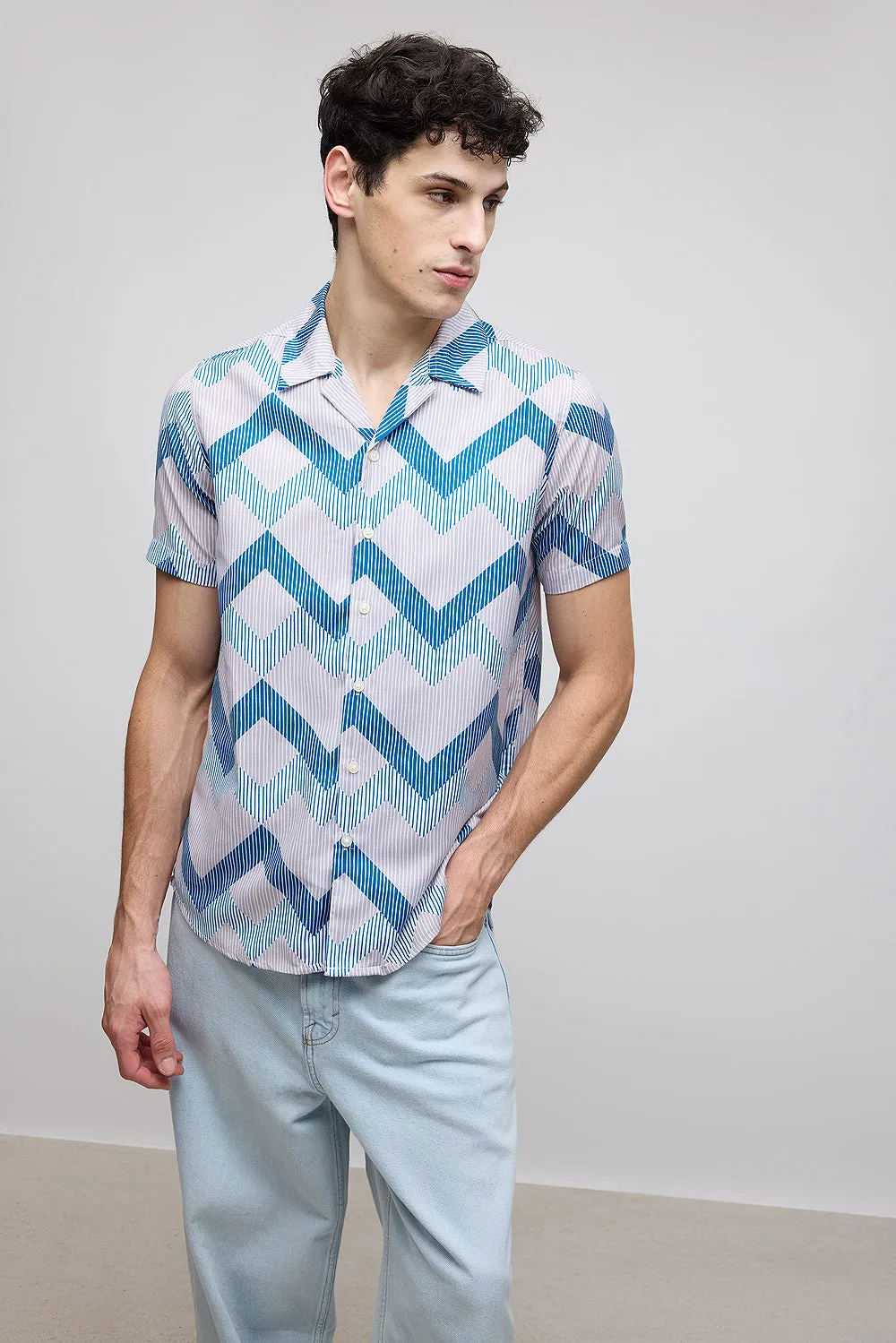 Zig Zag Stripe Men's Resort Shirt